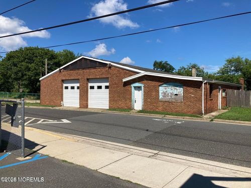 908 Spruce St, Union Beach, NJ, 07735-3021 | Card Image