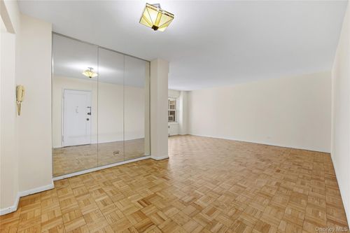 apt-719-110 Queens Blvd, Forest Hills, NY, 11375-5504 | Card Image