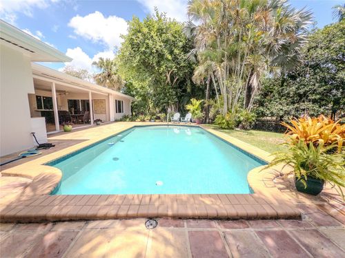 560 Sw 62nd Ave, Plantation, FL, 33317-3937 | Card Image