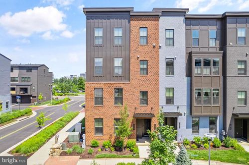 69-12921 Sunrise Ridge Aly, HERNDON, VA, 20171-6291 | Card Image