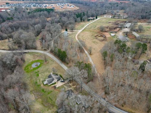 166 Double Bridge Rd, Boiling Springs, SC, 29316-9374 | Card Image