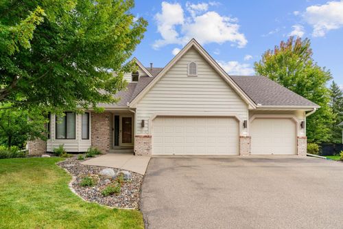 10830 46th Pl N, Plymouth, MN, 55442-3137 | Card Image