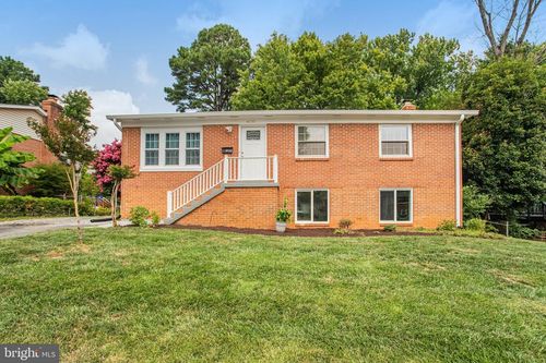 4712 Kilbane Rd, WOODBRIDGE, VA, 22193-4605 | Card Image