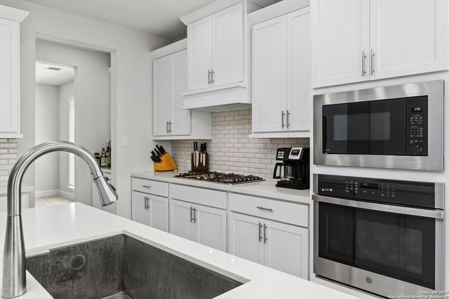 14043 May Mist, House other with 4 bedrooms, 4 bathrooms and null parking in San Antonio TX | Image 11