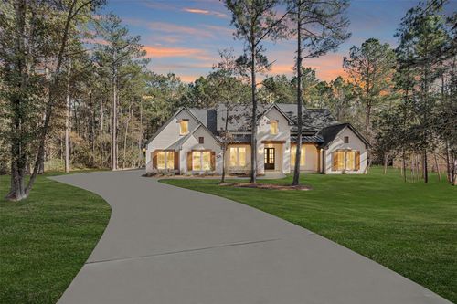 900 Lonestar Rd, Huntsville, TX, 77340-1068 | Card Image