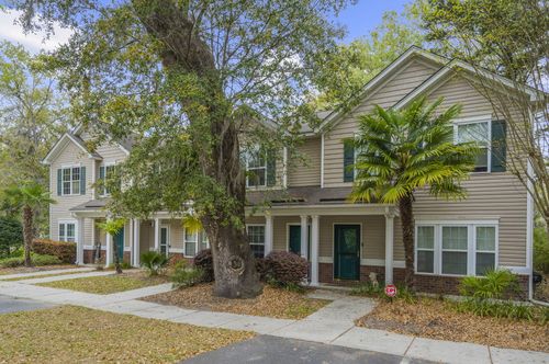 105 Chinquapin Dr, Summerville, SC, 29485-4592 | Card Image