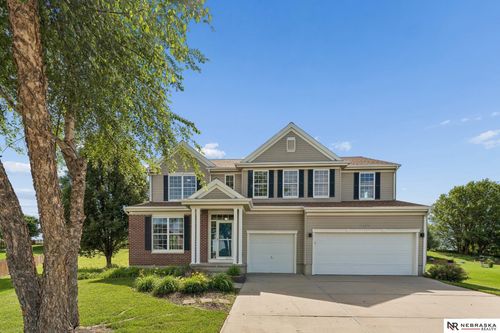 1809 Port Royal Cir, Papillion, NE, 68046-3238 | Card Image