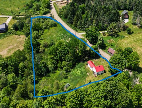 6872 Chester Arthur Rd, Enosburg Falls, VT, 05450-5913 | Card Image