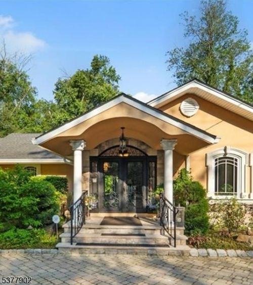 198 Pascack Rd, Hillsdale, NJ, 07642-1321 | Card Image