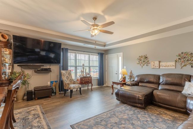 B - 5322 Dauby Dr, Condo with 3 bedrooms, 2 bathrooms and null parking in Evansville IN | Image 4