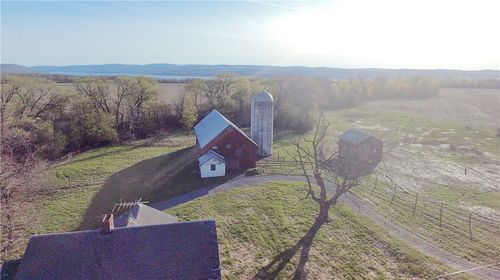 4205 County Road 18, Canandaigua, NY, 14424-8131 | Card Image