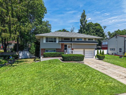 92 Rhode Island Avenue, Islip, NY, 11706 | Card Image