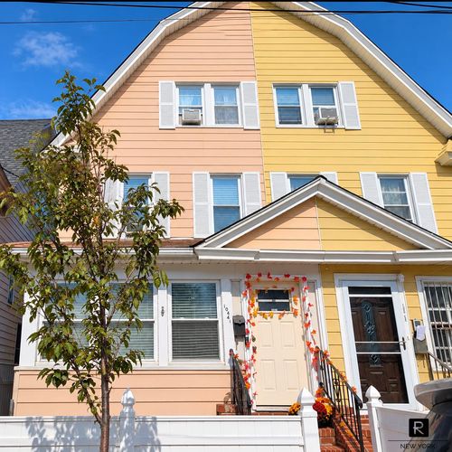 104-41 88th Ave, Richmond Hill, NY, 11418-2132 | Card Image