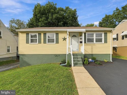 1089 Marshall St, HAGERSTOWN, MD, 21740-3606 | Card Image