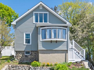 74 Circle Drive, House other with 3 bedrooms, 1 bathrooms and 2 parking in Waltham MA | Image 1