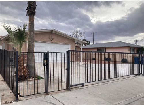 2805 Alcoa Ave, Las Vegas, NV, 89102-6025 | Card Image