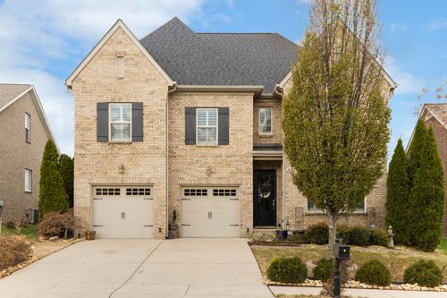 2017 Devonwood Ln, Thompsons Station, TN, 37179-1200 | Card Image