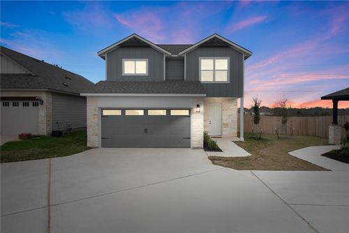 913 Fork Ct, College Station, TX, 77845-2733 | Card Image