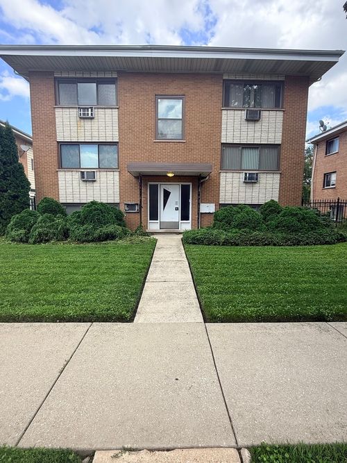 2n-1941 S 16th Ave, Broadview, IL, 60155-3044 | Card Image