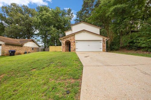 1210 Chad St, Longview, TX, 75604-2251 | Card Image