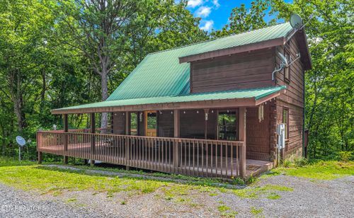 4224 Chamberlain Ln, Sevierville, TN, 37862 | Card Image