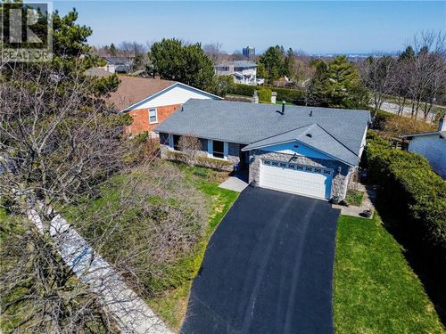 1233 Havendale Boulevard, Burlington, ON, L7P3S1 | Card Image