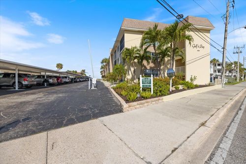 204-1400 Tarpon Center Dr, VENICE, FL, 34285-1015 | Card Image