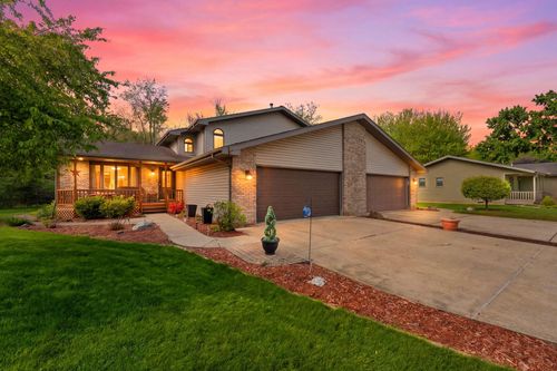339 Bunker Dr, Schererville, IN, 46375 | Card Image
