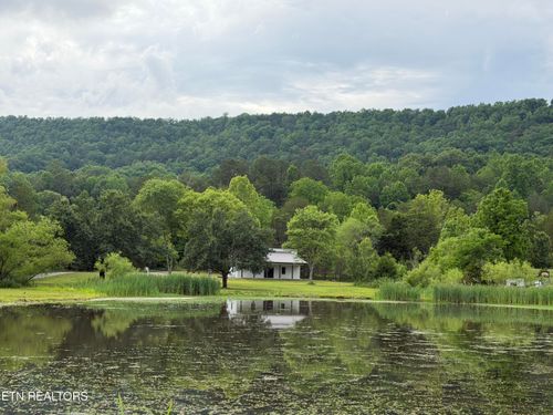 1483 Reagan Valley Rd, Tellico Plains, TN, 37385-4900 | Card Image