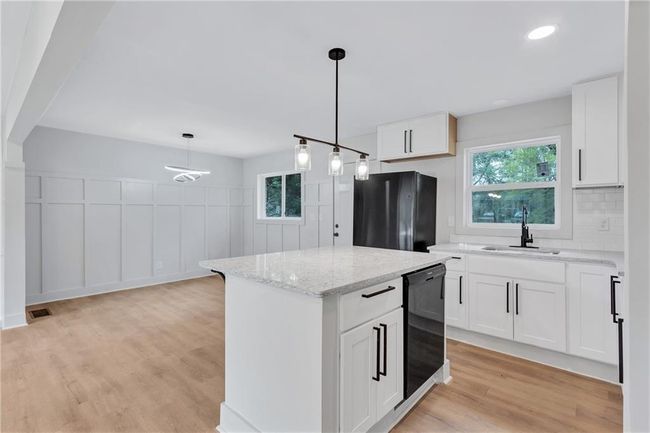 3632 Glen Mora Dr, House other with 4 bedrooms, 3 bathrooms and null parking in Decatur GA | Image 9