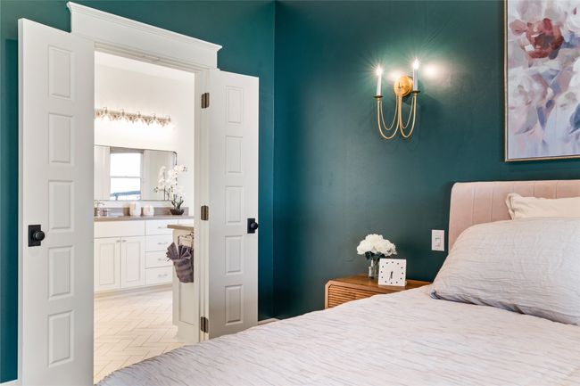 221 W College St, House other with 3 bedrooms, 4 bathrooms and null parking in Grapevine TX | Image 21