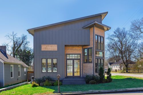 28 Sawyer St, Chattanooga, TN, 37405-2033 | Card Image