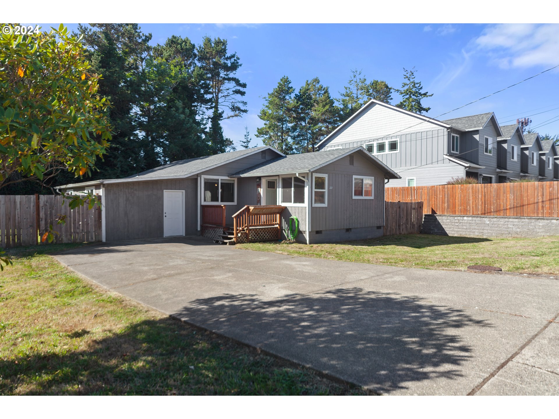 Norman Ave, Coos Bay, OR 97420