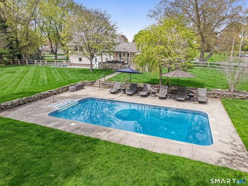 116 Far Horizons Dr, Easton, CT, 06612-1900 | Card Image