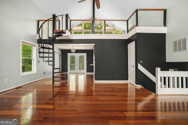 1213 Laurel Cliff Dr Se, House other with 4 bedrooms, 3 bathrooms and 3 parking in SMYRNA GA | Image 5