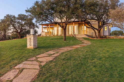 400 Emerald Way, Horseshoe Bay, TX, 78657-5783 | Card Image