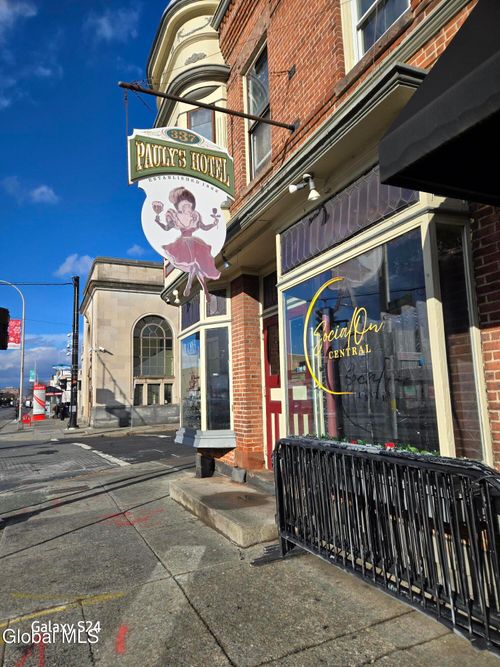 337 Central Ave, Albany, NY, 12206-2508 | Card Image