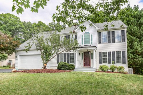 10205 N Hampton Ln, FREDERICKSBURG, VA, 22408-5513 | Card Image