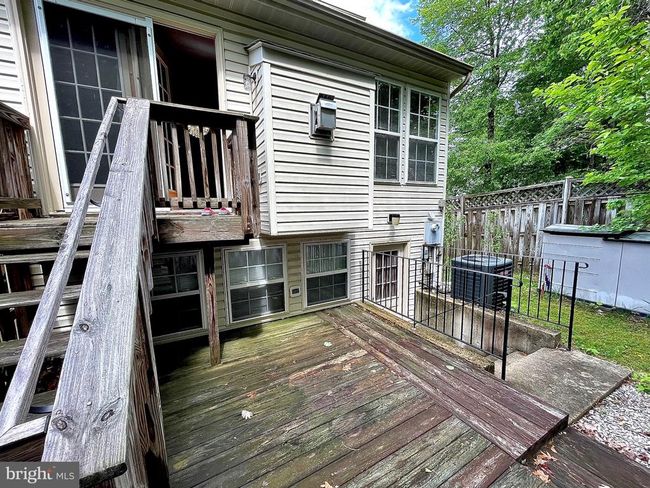 12744 Silvia Loop, Townhouse with 3 bedrooms, 3 bathrooms and null parking in WOODBRIDGE VA | Image 35