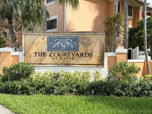 f302-6968 Sw 39th Street, Davie, FL, 33314 | Card Image