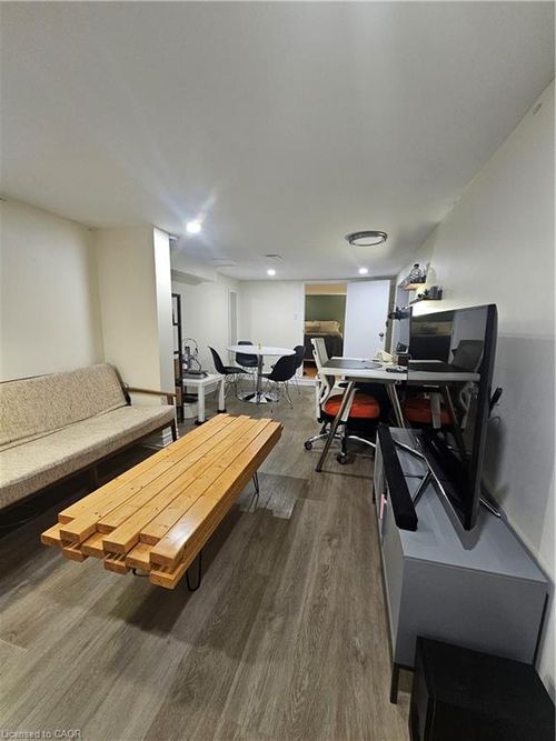 89 South Oval, Hamilton, ON, L8S1P9 | Card Image