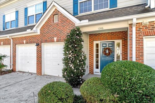 1006 Bartlett Cir, Hillsborough, NC, 27278-6778 | Card Image