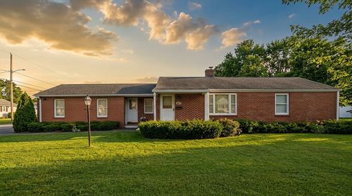 309 Island Pond Rd, Springfield, MA, 01118-1037 | Card Image