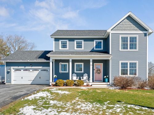 71 Commodore Dr, Vergennes, VT, 05491-7502 | Card Image