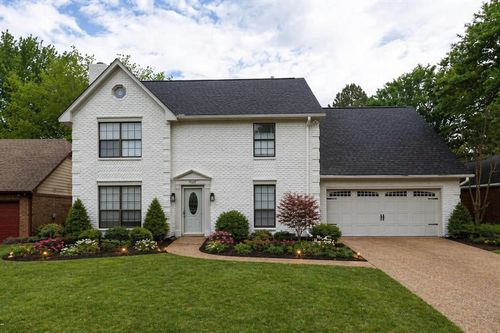 9102 Valkrie Ln, Lakeland, TN, 38002-9228 | Card Image