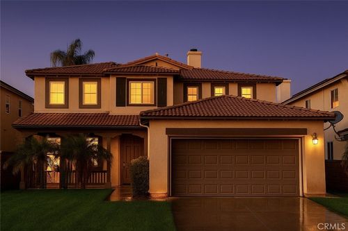 34619 Chinaberry Dr, Winchester, CA, 92596-8868 | Card Image