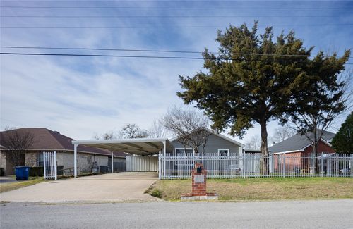 502 E Tyler St, Ennis, TX, 75119-3255 | Card Image