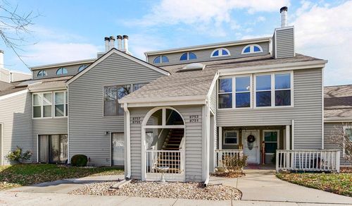 8757 W 106th Ter, Overland Park, KS, 66212-4381 | Card Image