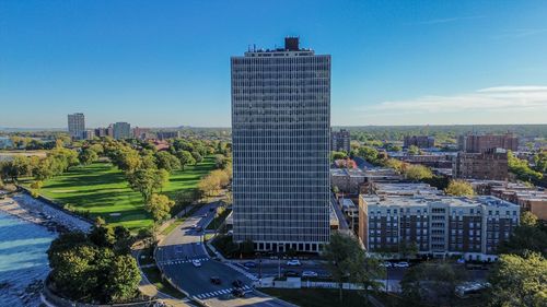 4k-6700 S South Shore Dr, Chicago, IL, 60649-1352 | Card Image