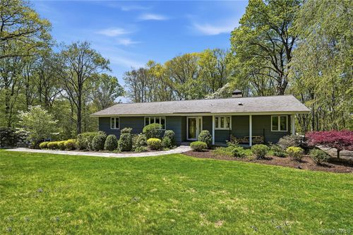 19 Macaulay Rd, Katonah, NY, 10536-3336 | Card Image